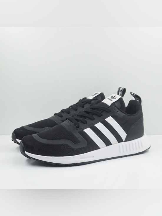 adidas Other - adidas Men’s Black & White Multix Sneaker Running Shoes (Excellent Condition)